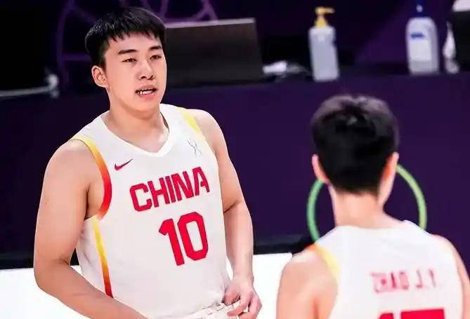 王俊杰退出辽宁男篮U22，冲击NCAA赛程重叠