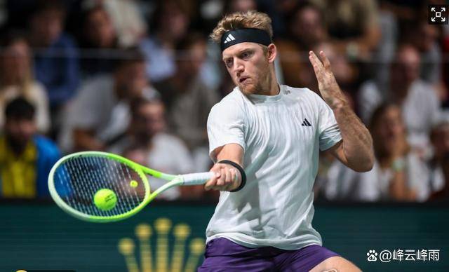 开云网址-福基纳：ATP巡回賽(sài)生涯(yá)奖金突破千(qiān)萬(wàn)美(měi)元，却從(cóng)未赢得單(dān)打冠(guān)军